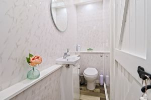 WC- click for photo gallery